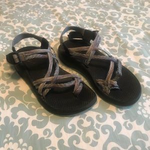 Women’s Chacos Size 8